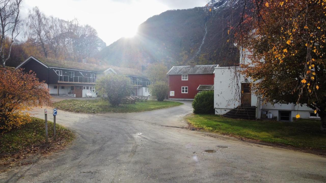 Setnes Feriesenter Ostello Veblungsnes